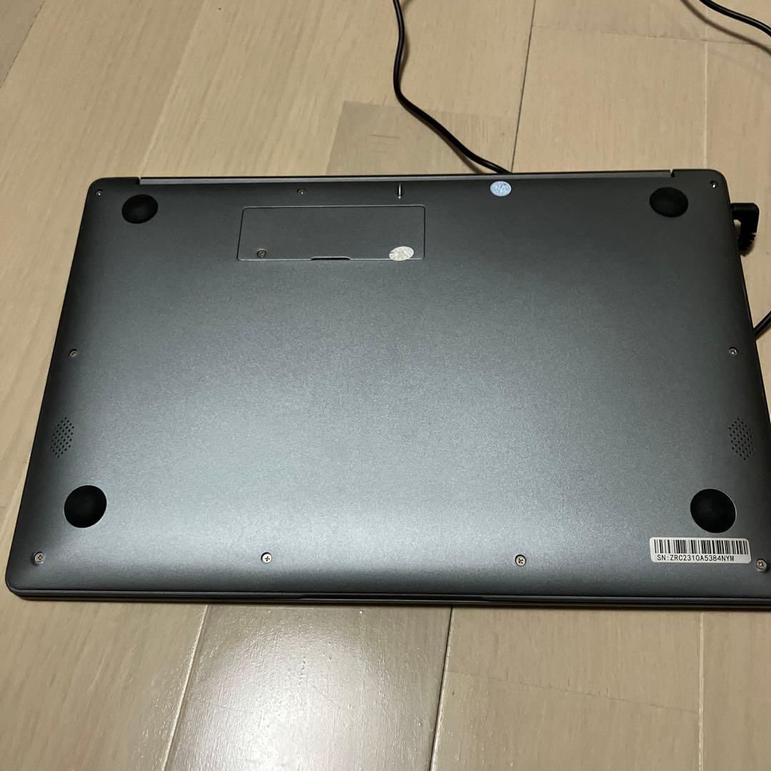 ノートパソコンwindows11 PRO搭載 6GB