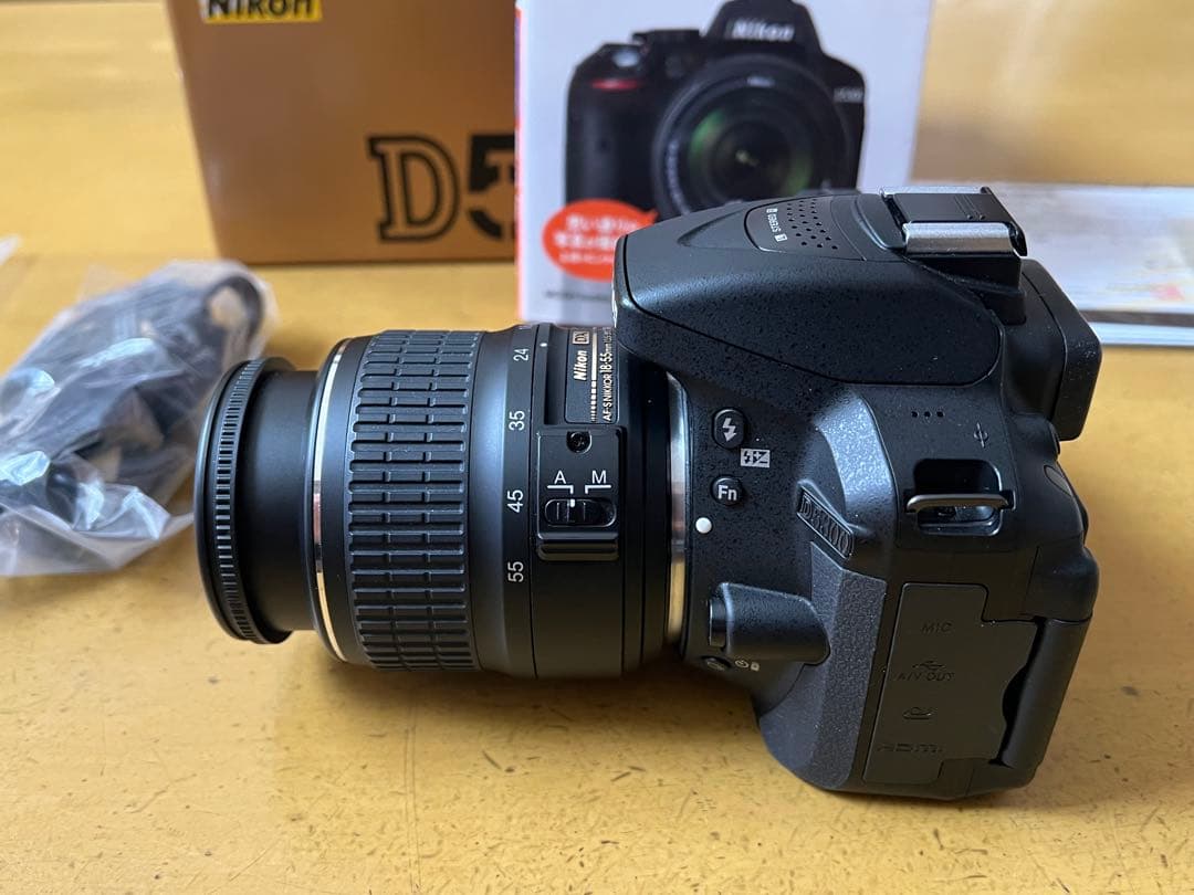 ニコン　Nikon D5300 一眼レフカメラ　極美品　元箱　付属品多数