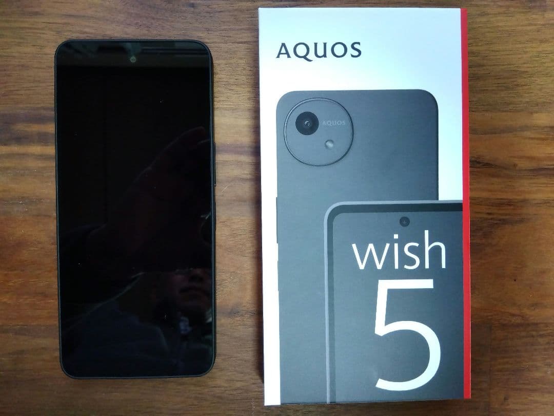 SHARP AQUOS wish5 SH-52F SIMフリー 4GB+64GB
