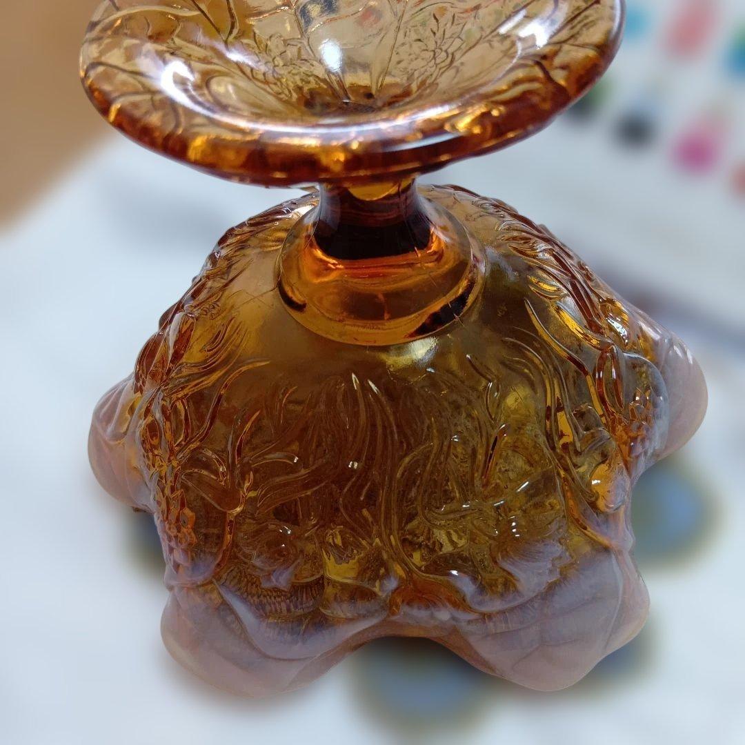 フェントン　オパールセント　　花柄彫コンポート
