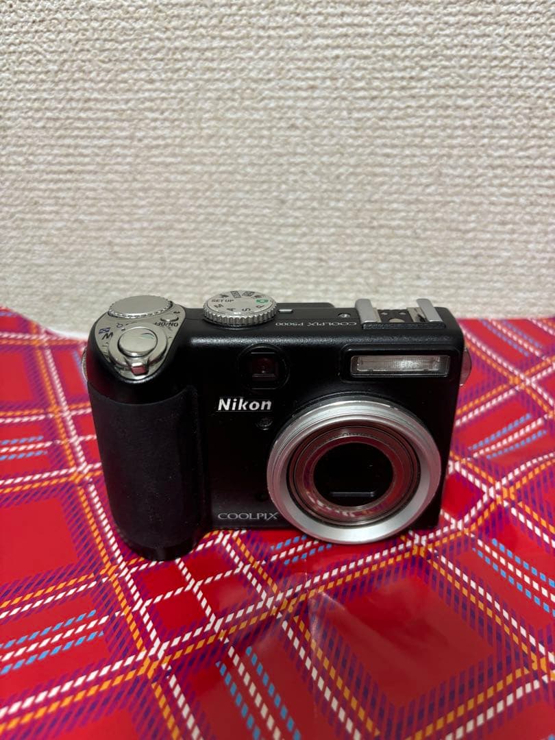 Nikon デジタルカメラ COOLPIX P5000 ブラック 1000万画素