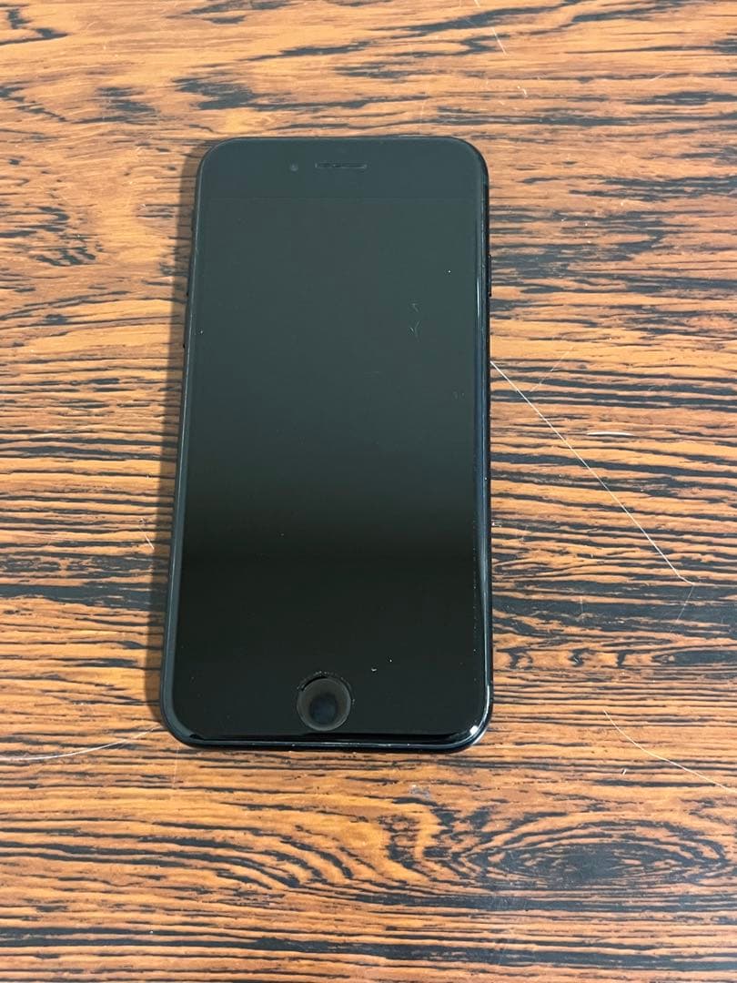 iPhone SE (第3世代) ミッドナイト 64GB SIMフリー