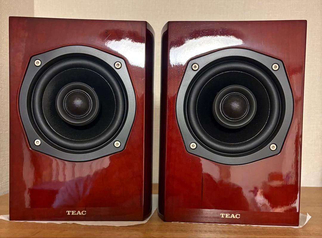 鈴木　TEAC S-300NEO