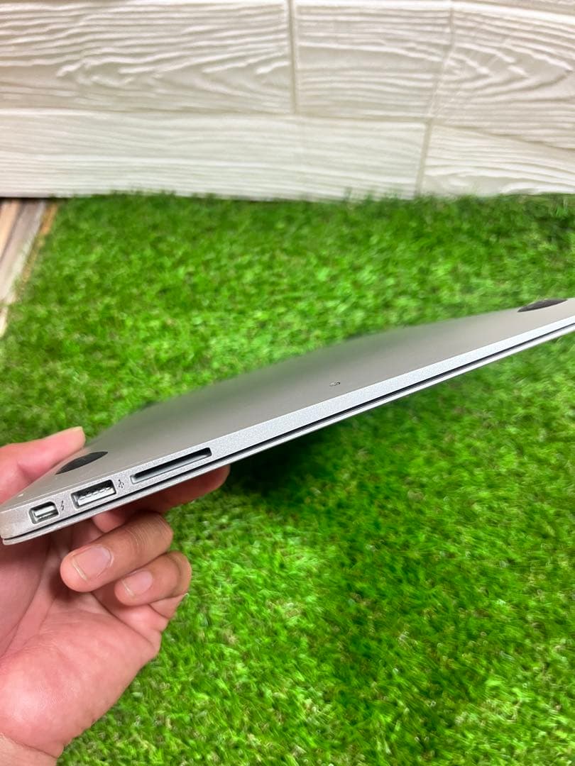 MacBook本体 Apple MacBook Air A1466