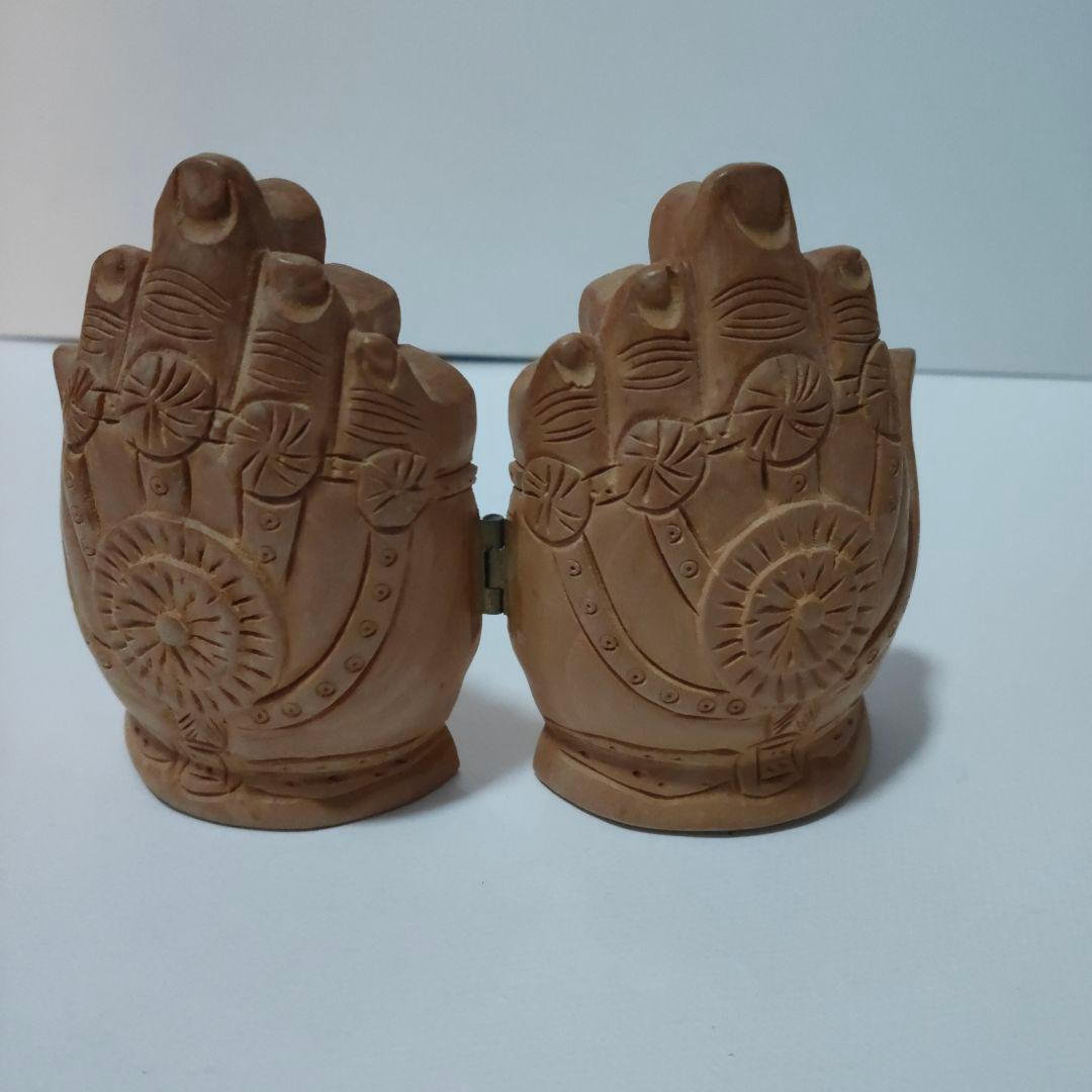 インドの神様ガネーシャとラクシュミーの合わせ仏★木彫りナマステ(合掌)開き置物
