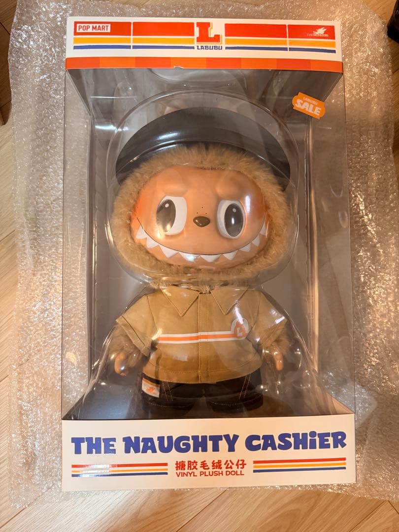 あみぐるみ THE MONSTER LABUBU THE NAUGHTY CASHIER