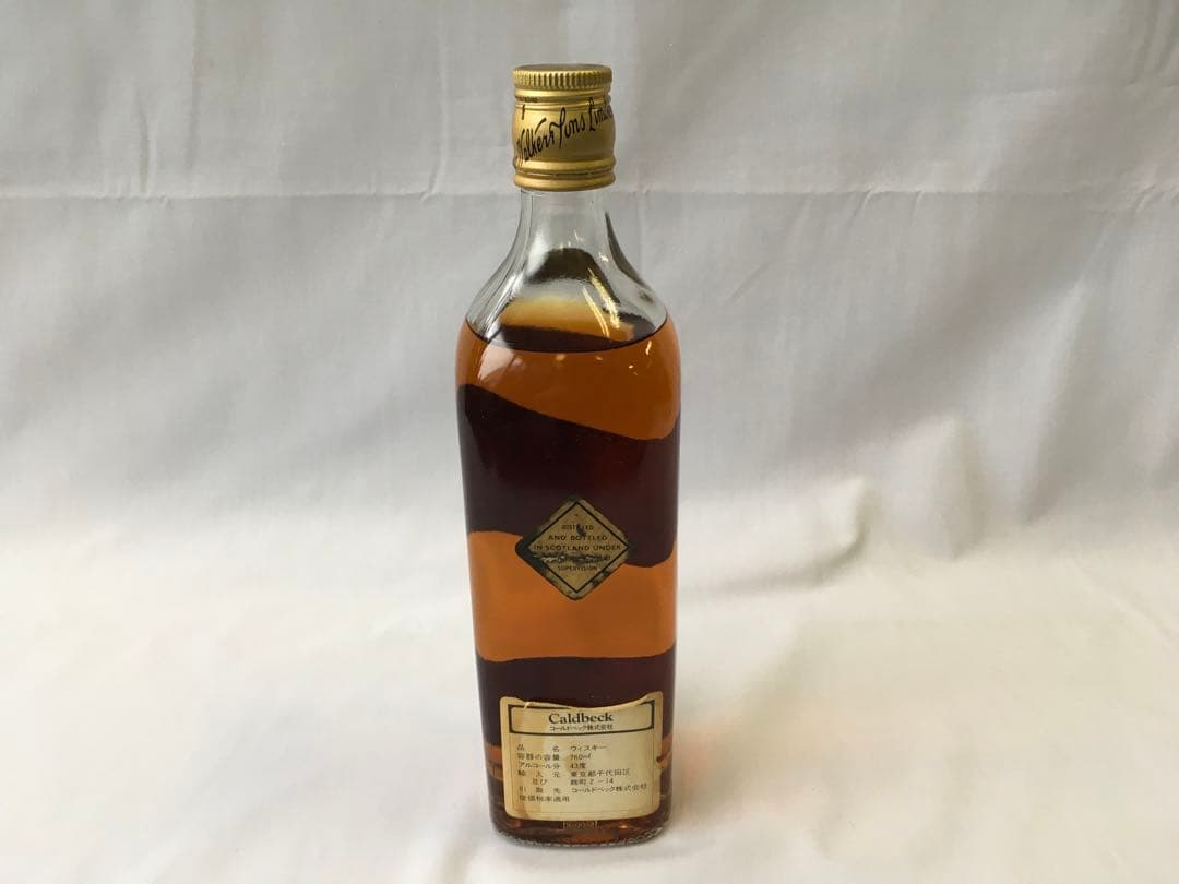 【未開栓】ジョニーウォーカー　ウイスキー　黒ラベル　760ml