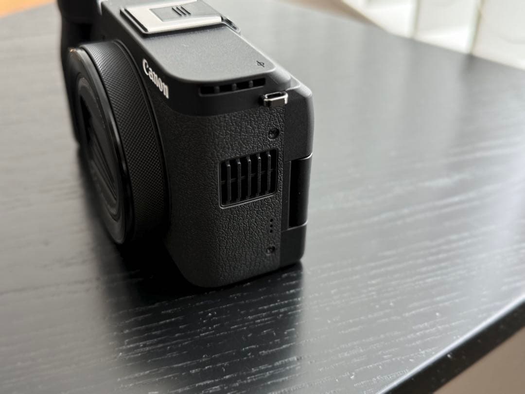 【極美品】Canon PowerShot V1