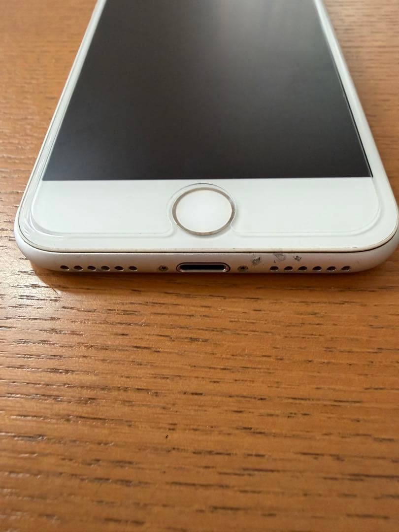 Apple iPhone 8 64G SIMロック解除済 ホワイト
