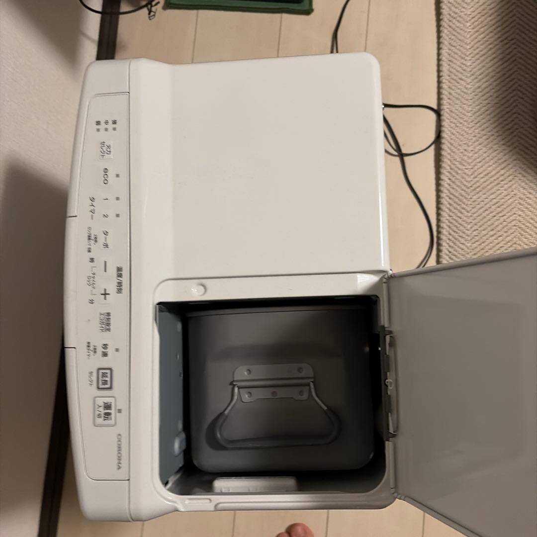 コロナ23年式　石油ファンヒータ　FH-VX3623BY（W）　10-13畳