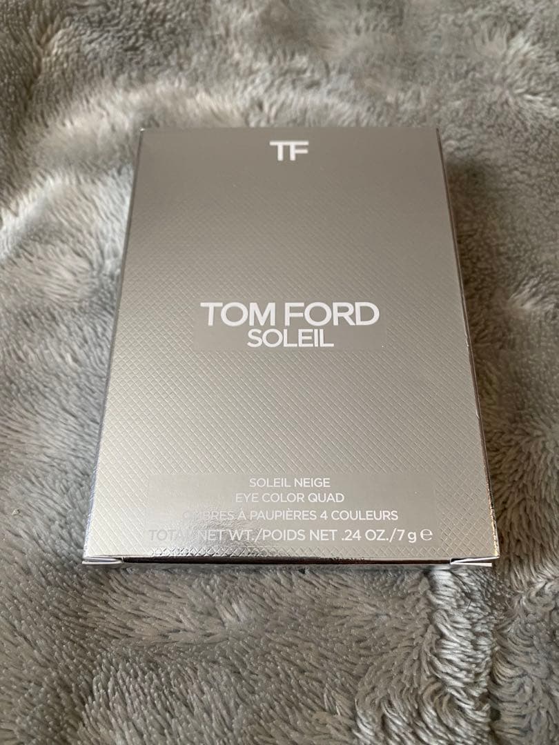 TOM FORD ソレイユアイカラークォード　ルミエール　ディヴェール