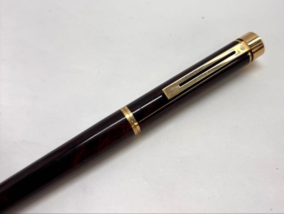 ①SHEAFFER 万年筆　１４ｋ　585　シェーファー　USA 赤系