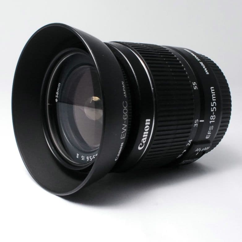 ②C Canon EOS Kiss x4 標準レンズセット フード付き