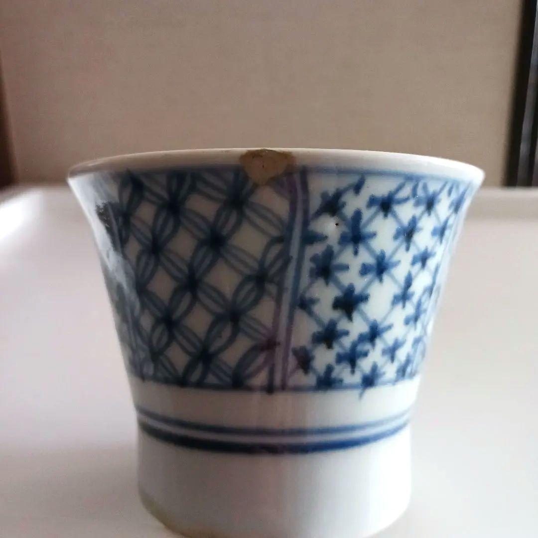 古伊万里　七宝つなぎ紋様
