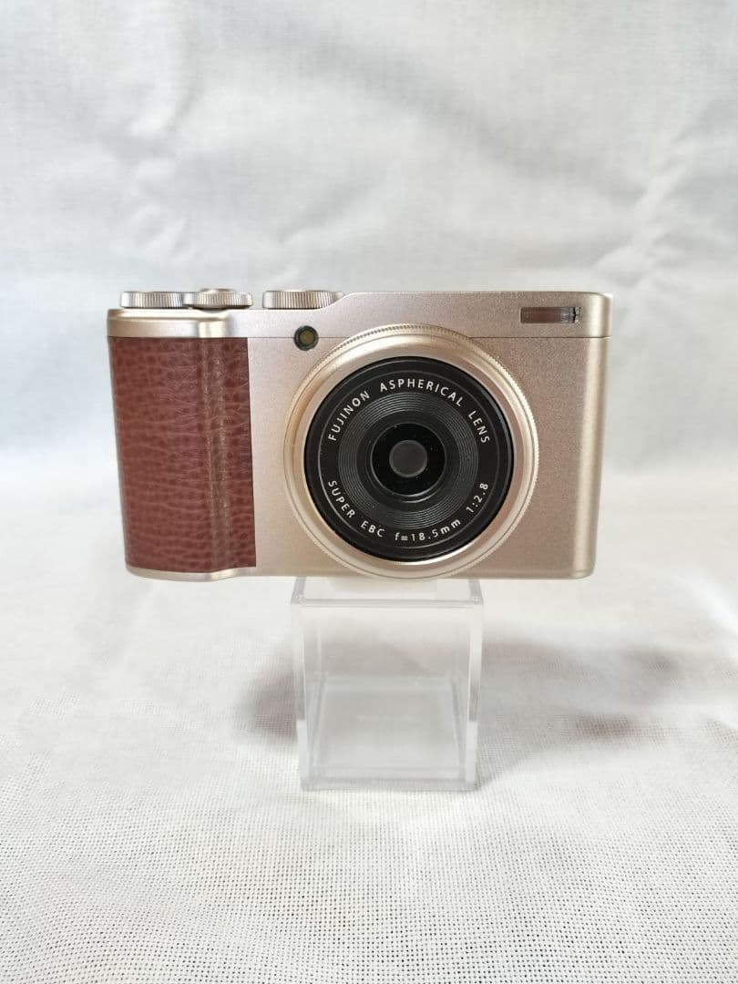 ★うっちー★ FUJIFILM 富士フィルム XF10 シャンパンゴールド