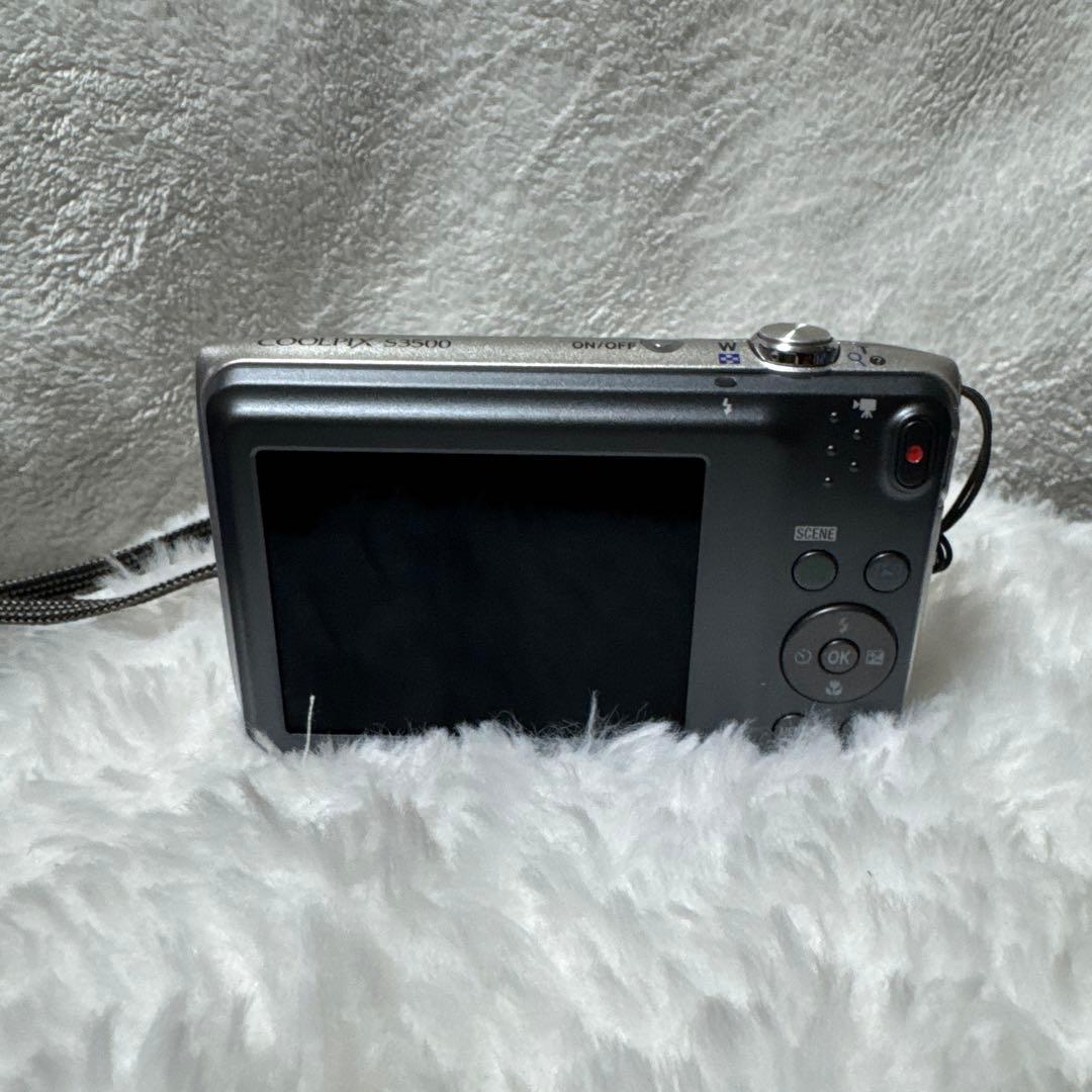 Nikon COOLPIX S3500 シルバー