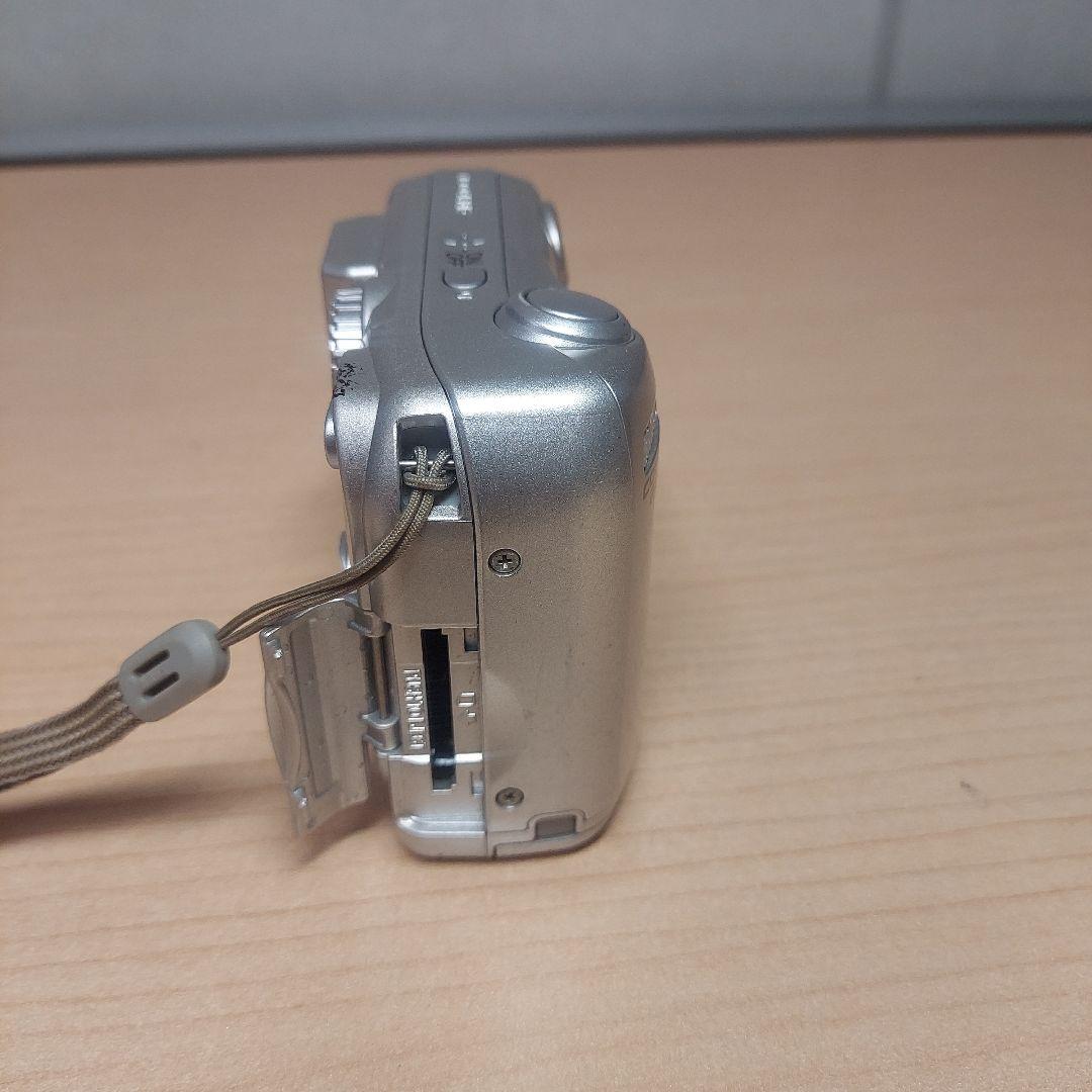 【２個セット】Nikon COOLPIX 4100と2200