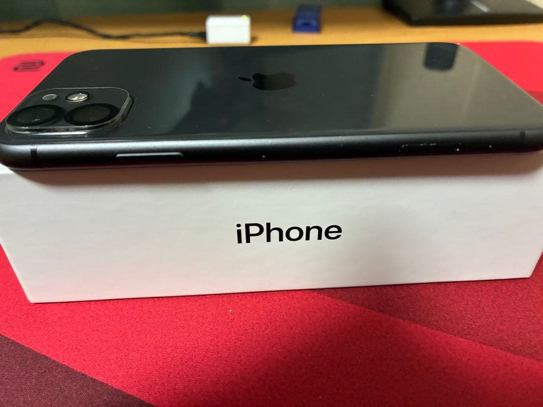 Apple iPhone 11 スペースグレー 本体