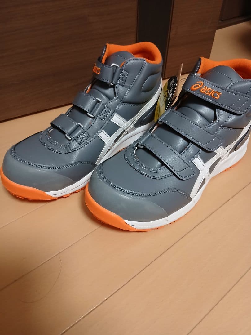 【新品タグ付き】asics WINJOB CP302 27cm