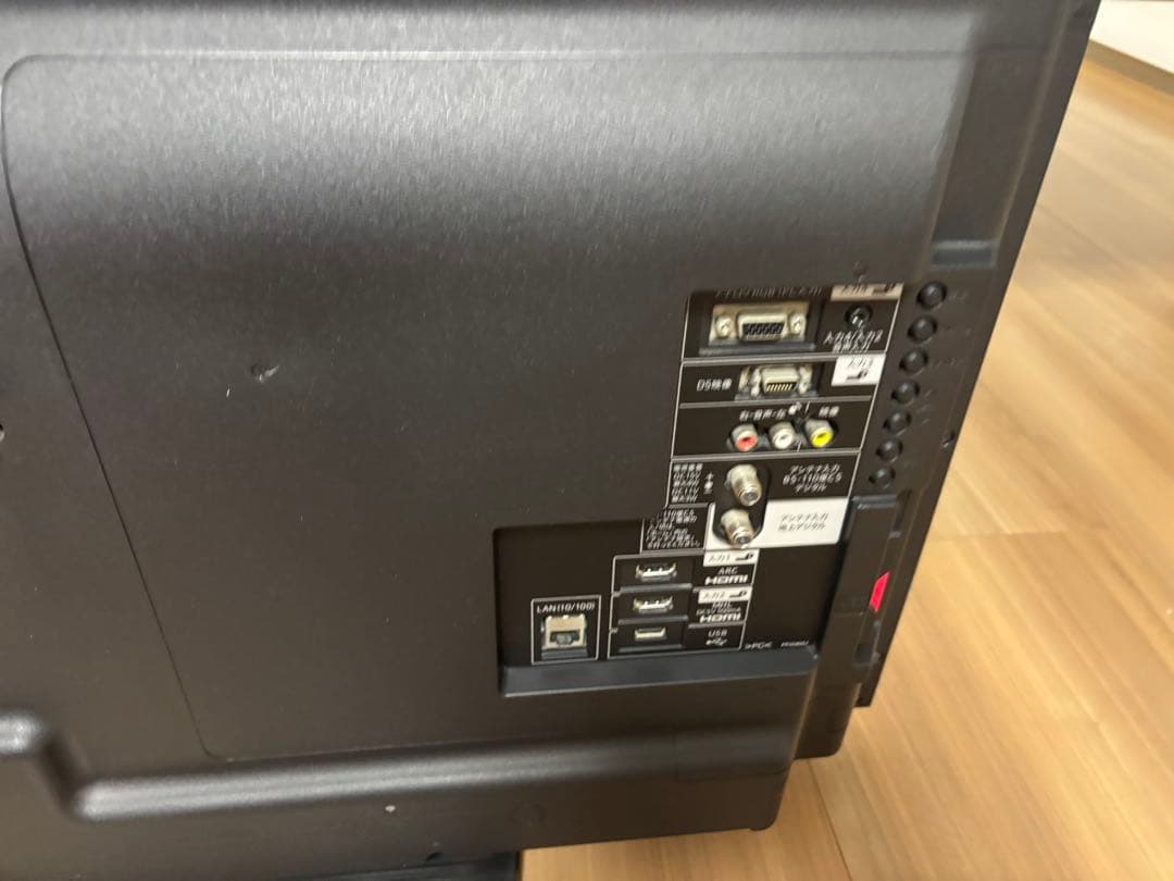 ★送料無料・大画面・美品★シャープ　アクオス　BS CS 液晶テレビ40型