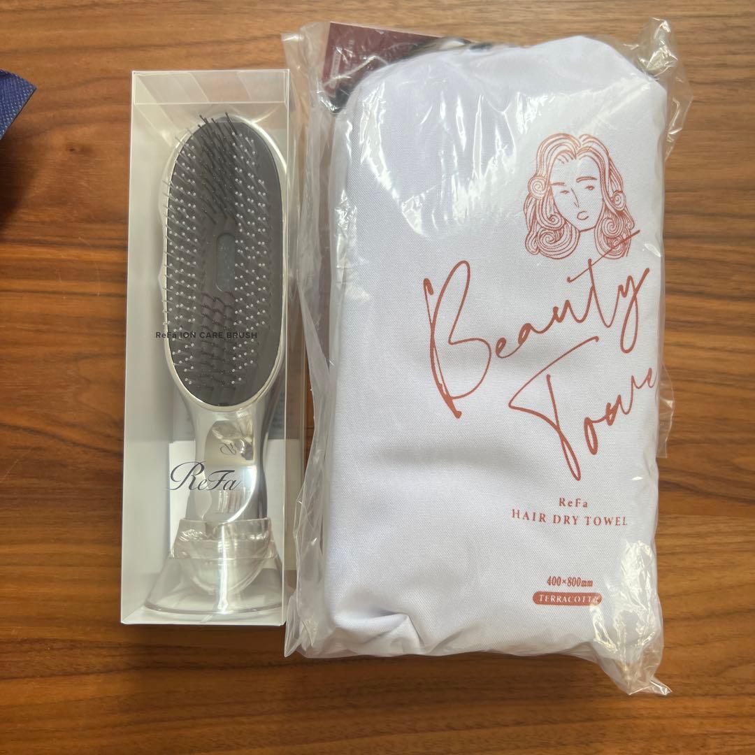 ReFa IONCAREBRUSH リファイオンケアブラシ ヘアブラシ