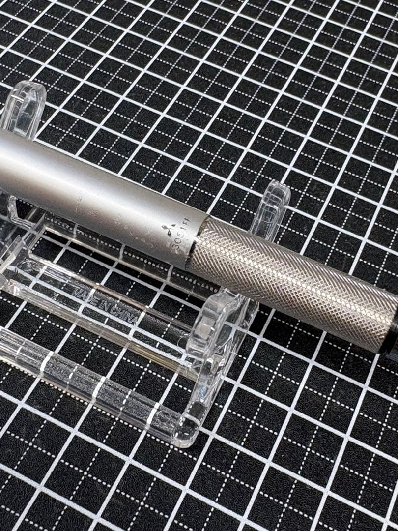hi-uni 0.3mm 3051FF ハイユニ