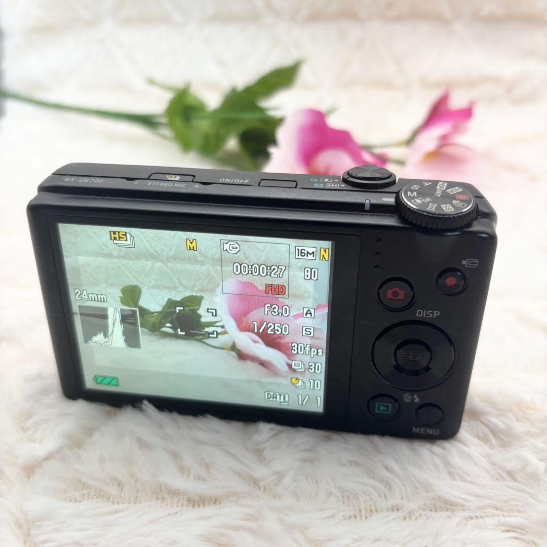デジタルカメラ Sakado Express CASIO EXILIM ZR-200