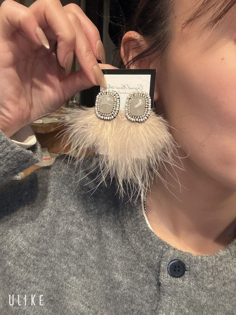 ファーとビジューのピアスセット