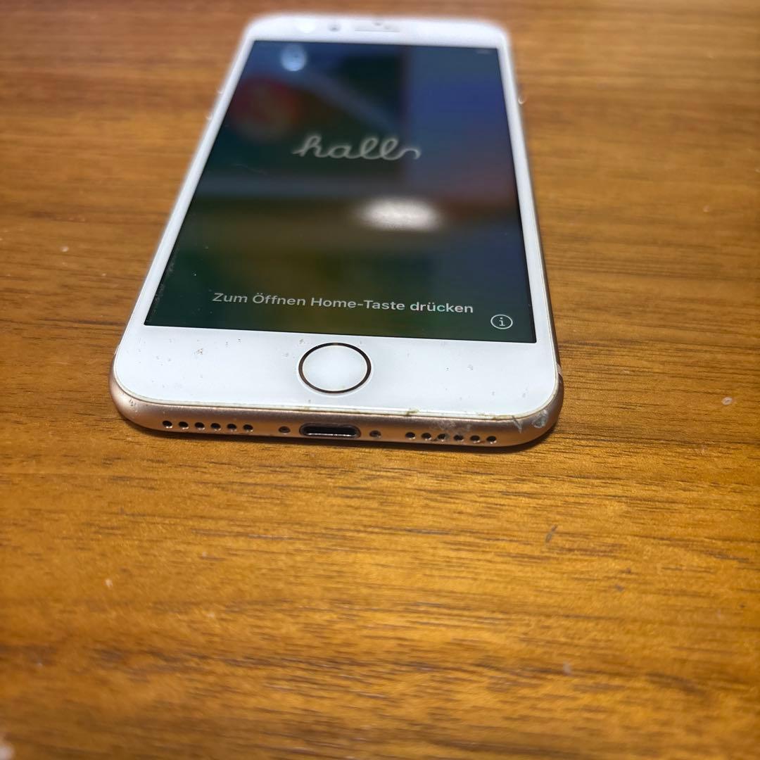 Apple iPhone8 動作確認、初期化済み
