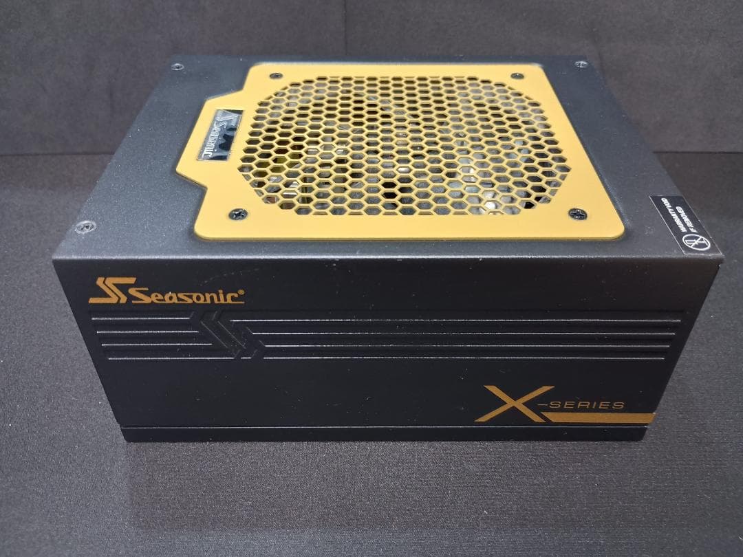 【土日セール】Seasonic SS-1050XM2 + CableMod