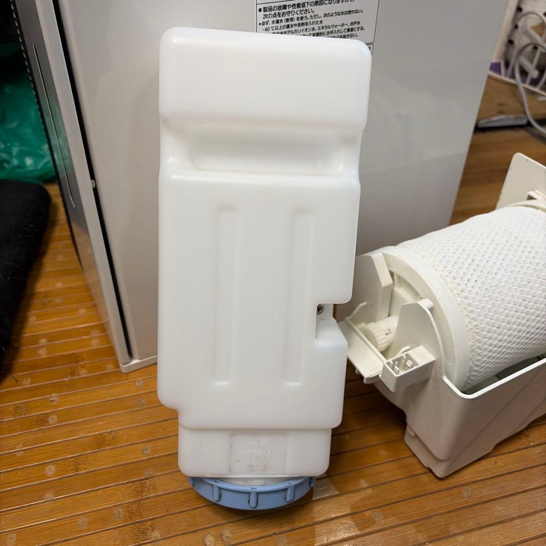 ペット臭にも対応Panasonic ジアイーノ空間除菌脱臭機 F-JX1100V