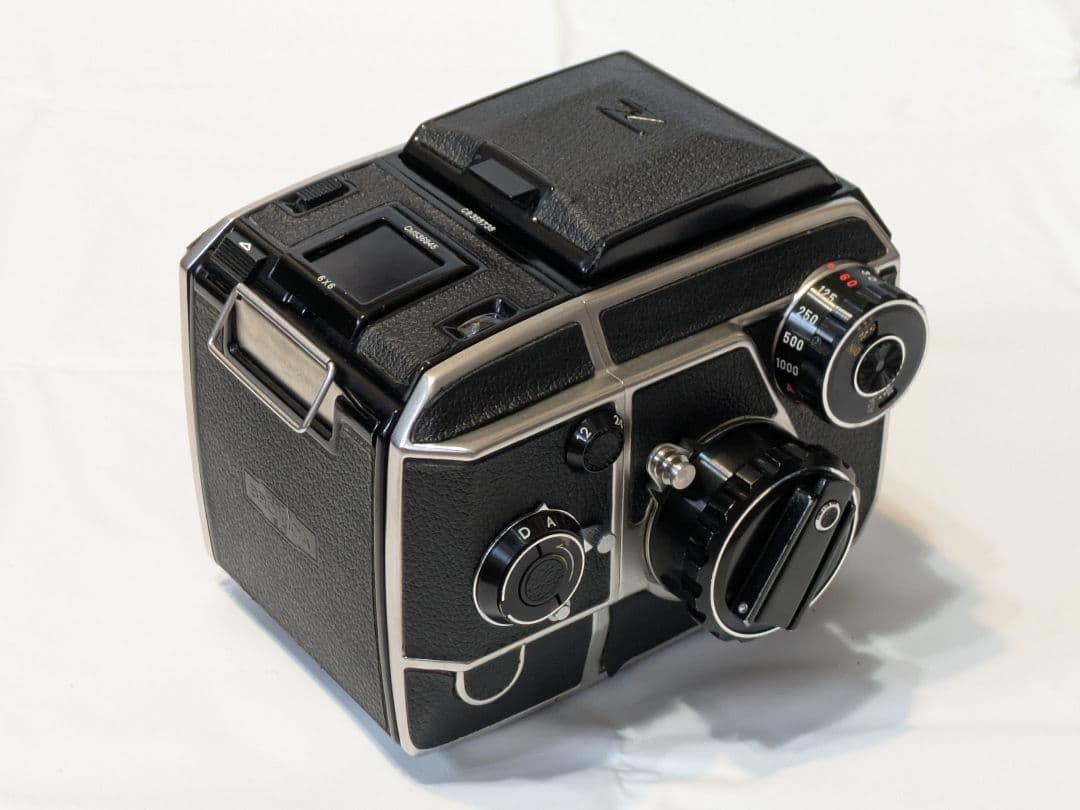 ZENZA BRONICA EC-TL 6x6 中判フィルムカメラ