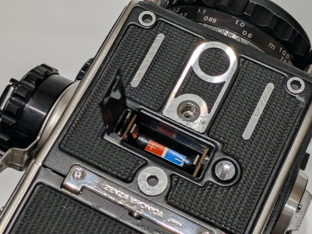 ZENZA BRONICA EC-TL 6x6 中判フィルムカメラ
