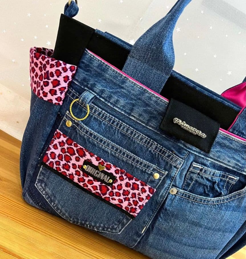 大きめデニムリメイクバッグ（LL）No.870☆トートバッグ　マザーズバッグ