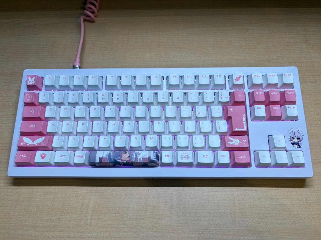 VSPO! GEAR ゲーミングキーボード／兎咲ミミEdition