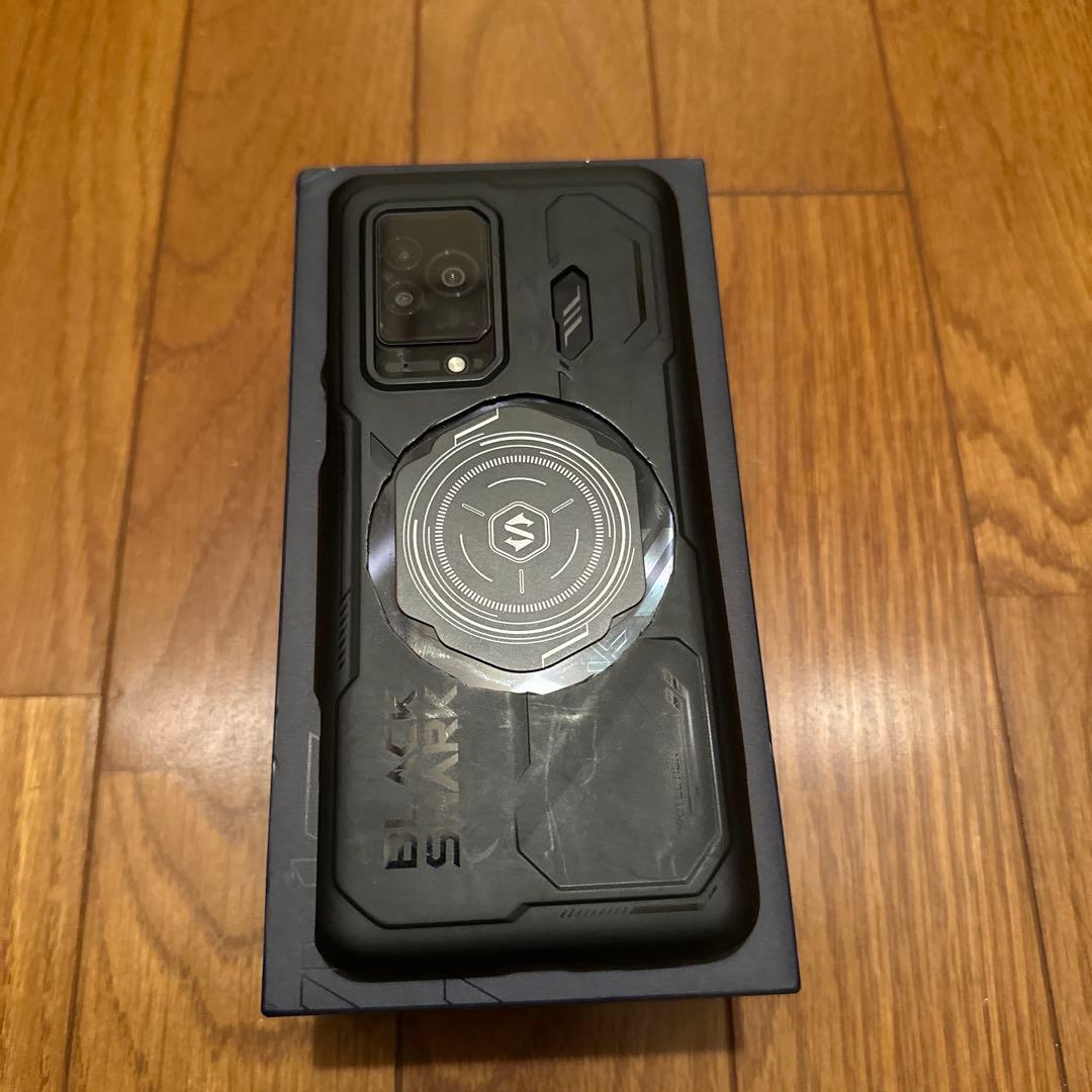 Black Shark 5 本体 + マグネティッククーラー