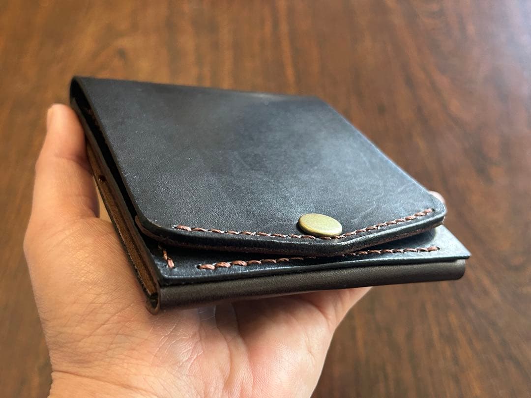 本革 ミニ財布 コンパクト財布 ハンドメイド レザー 手縫い 二つ折り　ブラック