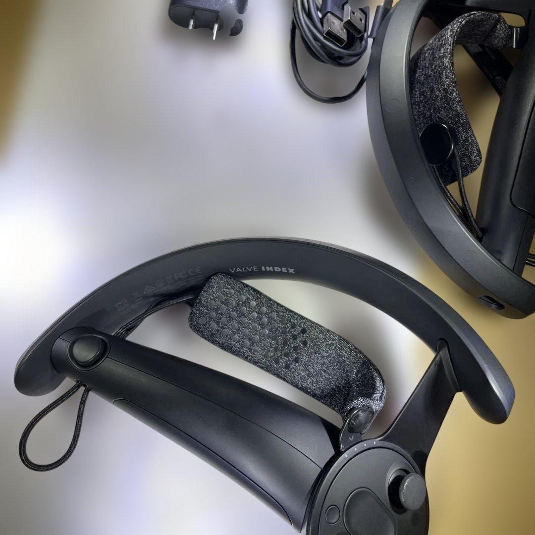 1美品 valve indexコントローラー左右セット 動作確認済み　清掃済み