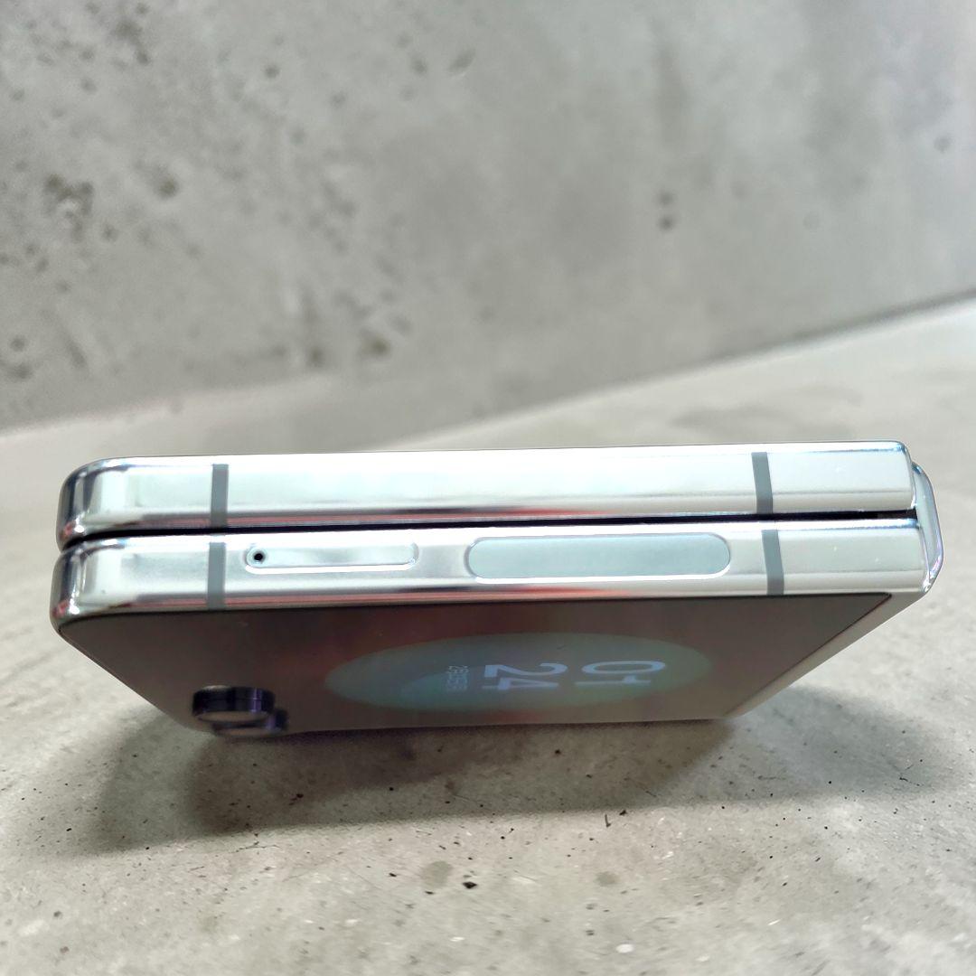 Galaxy Z Flip5 本体 SCG23 国内版 ミント 256GB