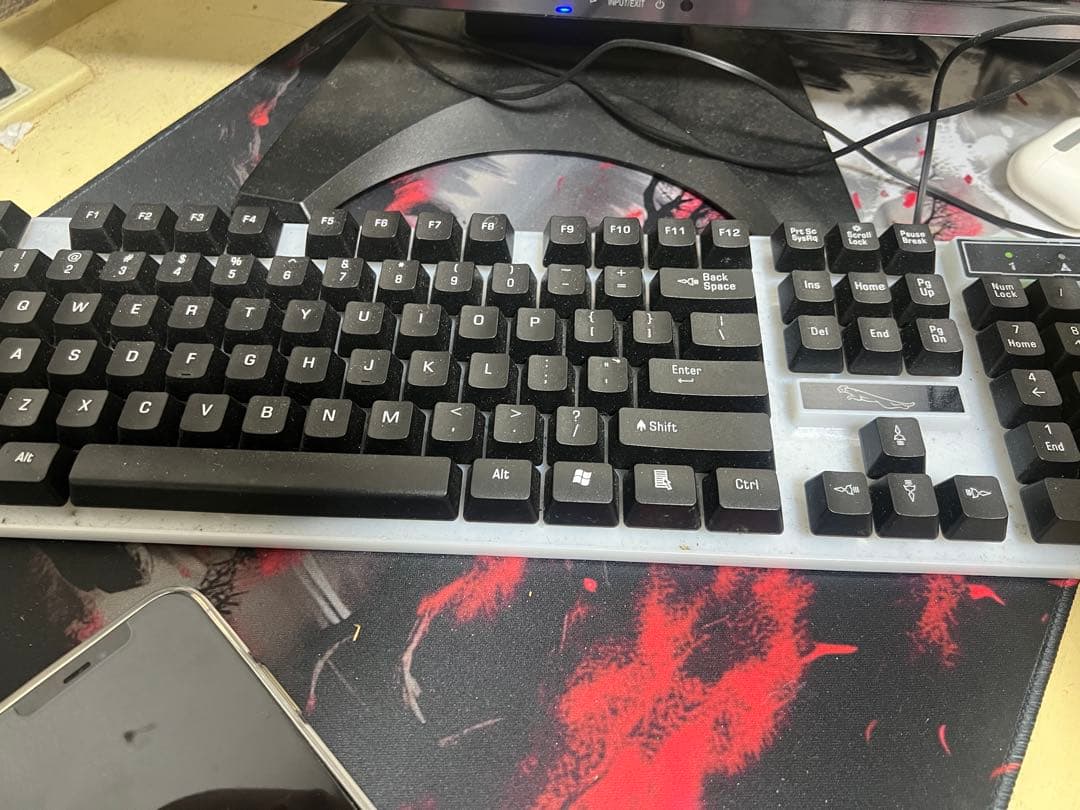デスクトップPC Intel i7 7700 16GB RAM
