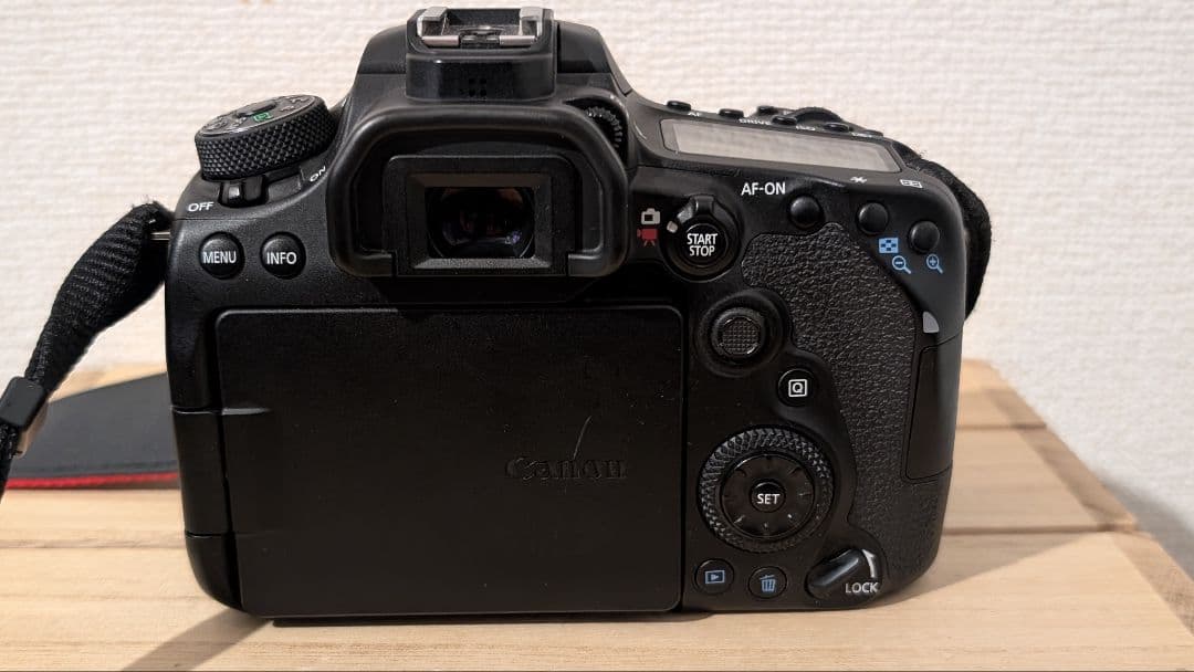 Canon EOS 90D デジタル一眼レフカメラ ボディ