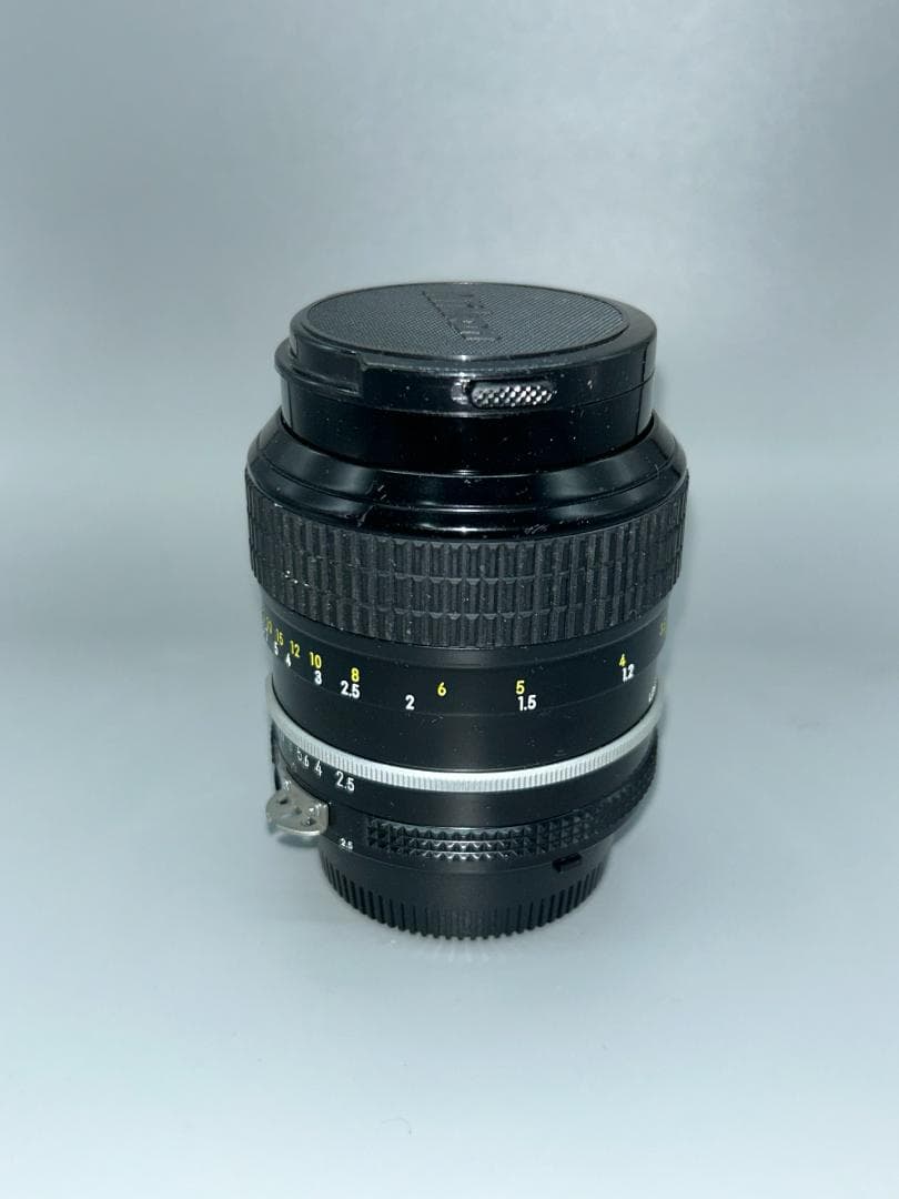 【美品】Nikon Nikkor 105mm F2.5 MF Fマウント