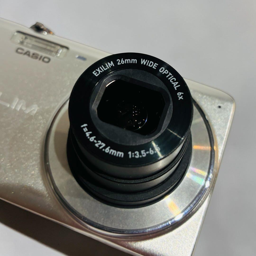 CASIO カシオ EX-ZS28 コンデジ レトロ シルバー　EXILIM