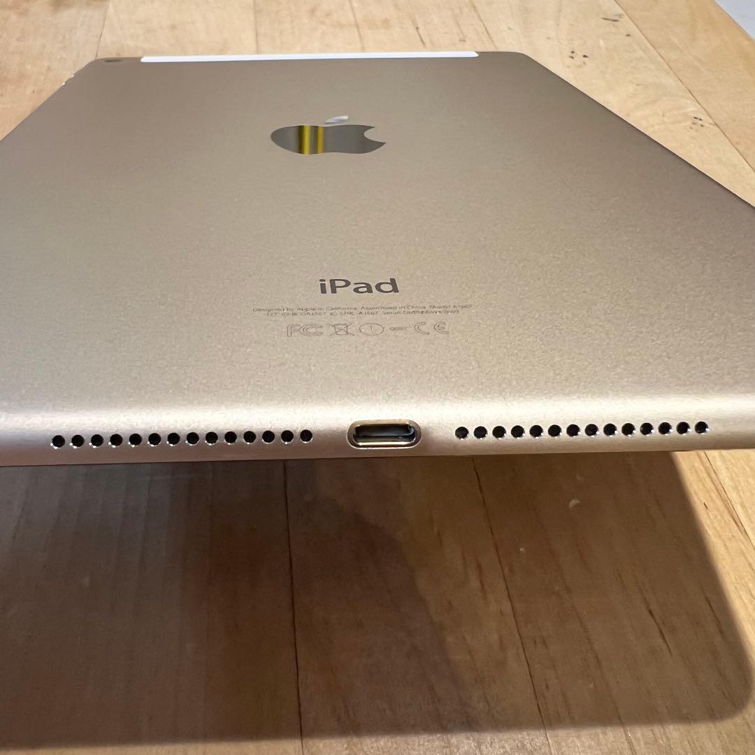 iPad Air 2 16GB Wi-Fi+セルラー ゴールド