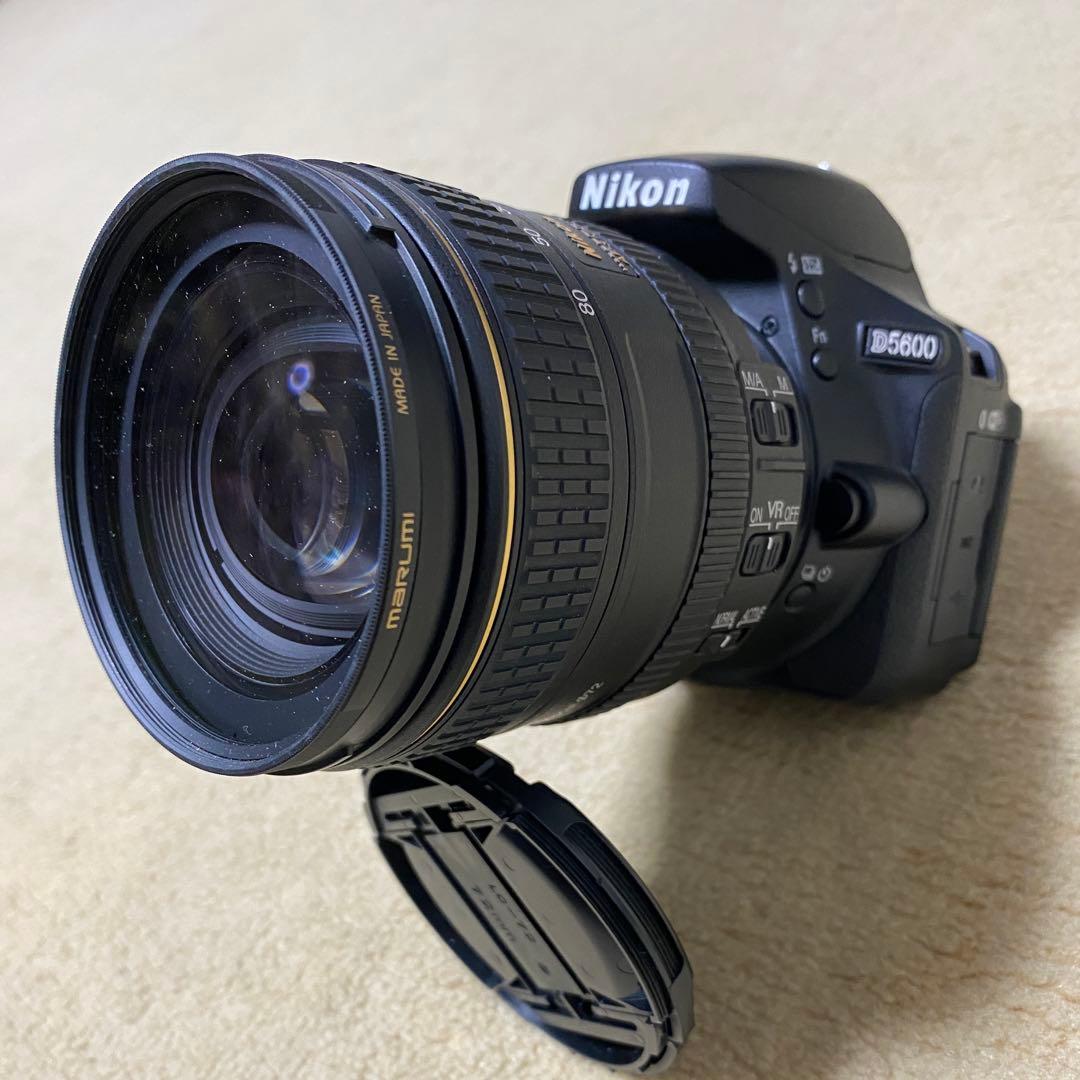 美品 Nikon D5600 AF-S 16-80mm f2.8-4 VR