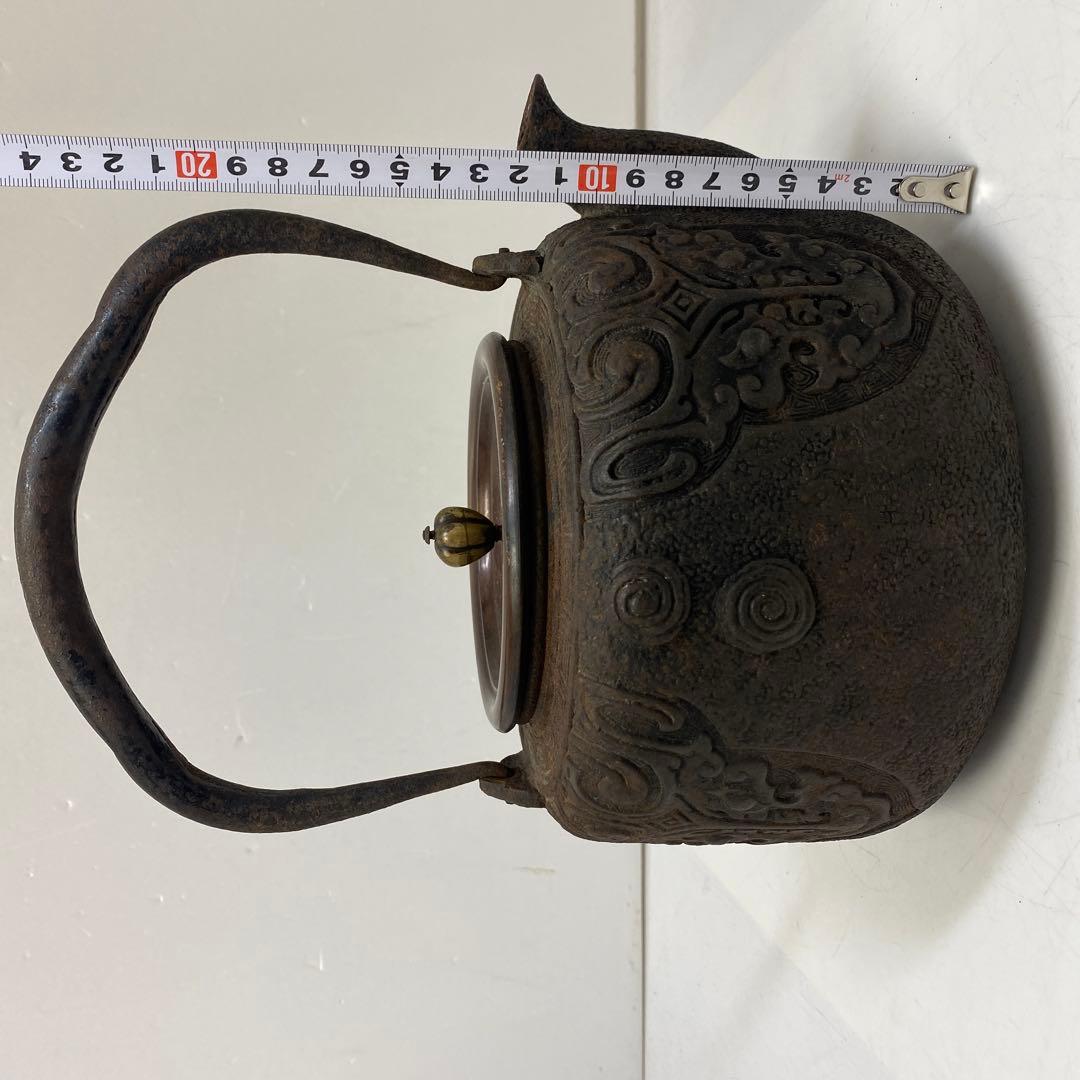 龍文堂　在銘　底に印銘　彫金鉄瓶　トヒチカ　2462g 東S8-0407☆2F