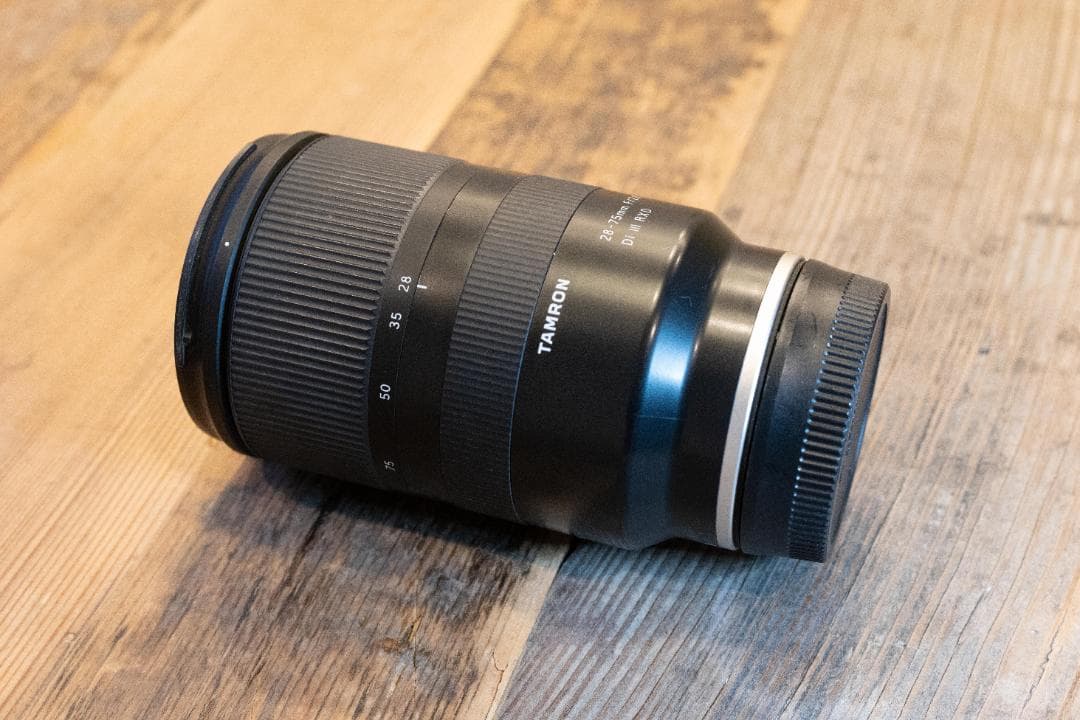タムロン TAMRON 28-75mm F/2.8 Di III RXD