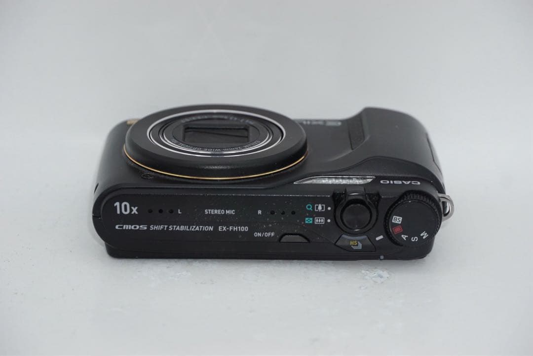 デジタルカメラ CASIO EXILIM EX-FH100