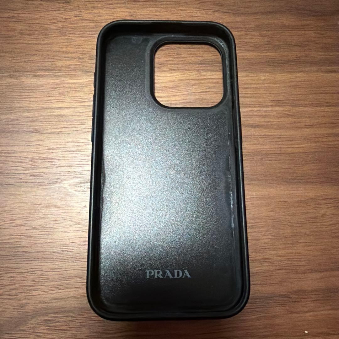PRADA iPhone15proケース ブラック 正規品