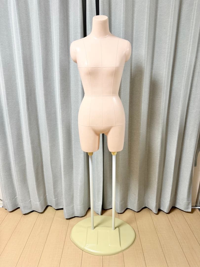 良品 トルソー 2本足 マネキン 高さ調節 ずり下がり防止ポール 女性